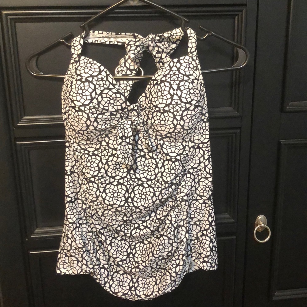 Black and White Swim Top